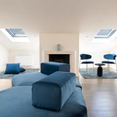 Scappo in Umbria, L'attico del corso