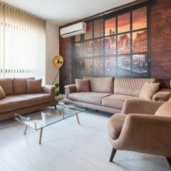 Sea garden luxury apartment