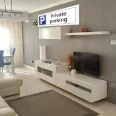 Ohana, Apartamento-PARKING PRIVADO GRATIS-CENTRICO-WIFI-ASCENSOR-SIN CUESTAS-82m2