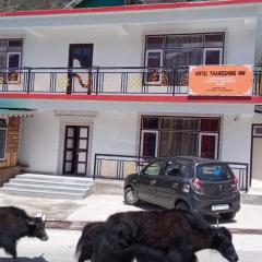 Hotel Thangshing In