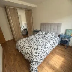 Apartamento; en el camino con WIFI