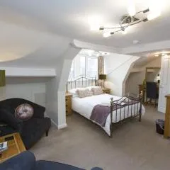 Rosslyn House