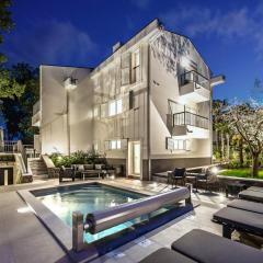 Villa Forest Whisper near the sea
