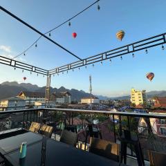 Champa Riverside Hotel