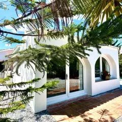 Villa vistas al lago with private pool
