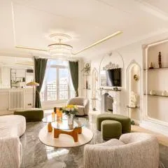 Merveil Signature Suite Hoche - Eiffel Tower view