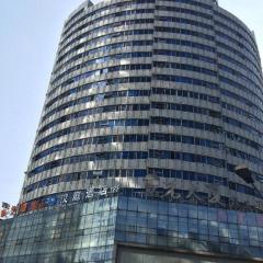 Hanting Hotel Chengdu Chunxi Road Metro Station