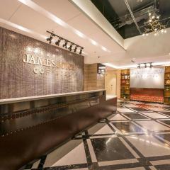 James Joyce Coffetel Beijing West Railway Station Lianhua Bridge