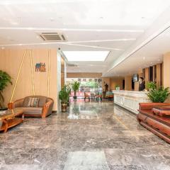 Zmax Hotel Guangzhou Railway Station