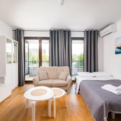 Sadyba Urban Quiet Studio by BookingHost