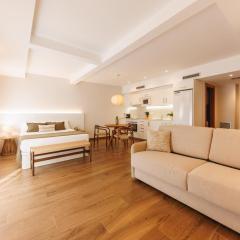 Bravissimo Rei Martí, Studio in the Historic centre