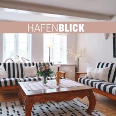 Hafenblick- Direkt am Wasser ein schönes Apartment im Herzen der Altstadt mit Parkplatz