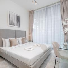 Stylish 1BHK by CzechIn Pool & Gym Prime JVC