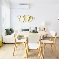 Alojamiento Erytheia, tranquilo, a 150 metros de la playa y pleno casco histórico