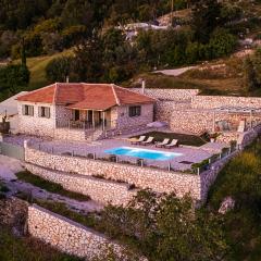 Villa Aurora