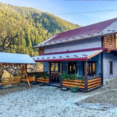 Котедж EmiLi HousE