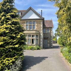 Edwardian Town House - Garden & Cinema