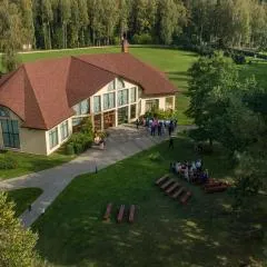 Ungurmalas Lake-Side Getaway