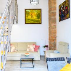THE LOFT Apartments