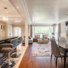 3 Bedroom Luxury House in Toronto