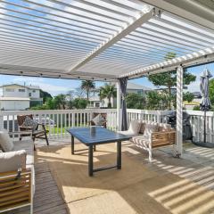 Beachside Bungalow Papamoa