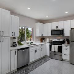 Charming Sanibel Retreat 2BR Pet Friendly