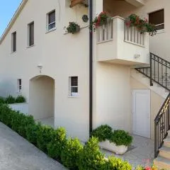 Villa Angela Lucia