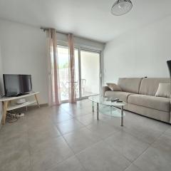 Charmant studio avec extérieur