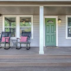 Stylish Remodeled 3 BDR w Studio in East Austin