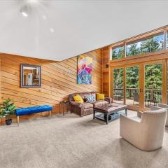 Creekside Mountain Views Hot Tub