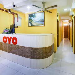 OYO 89406 Lucky Budget Hotel