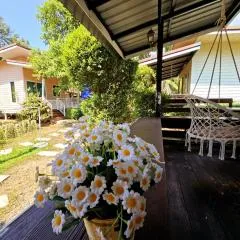 Baan suan khun ta บ้านพักสวนคุณตา