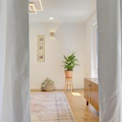 Bungalow - Kinderspielplatz - Garten mit Feuerstelle