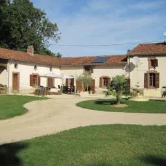 Very spacious and luxurious holiday home on quiet estate 1880 with pool