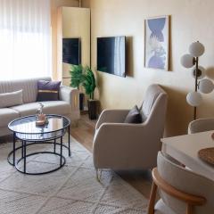 Brand-New Stylish 2BR by the Coast in Yedikule