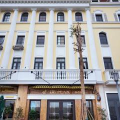 De Pearl Hotel