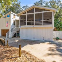 Spacious Family Getaway with Resort Amenities, Guest Cards and Golf Cart Included!