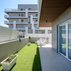 FronteMare Apartment - 5 MinWalk from the beach & Terrace