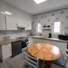 NEW VILLA GLYCINES indépendante 2 chambres jardin clos bien situé