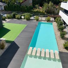 Lake and Pool Apartman Balatonszemes
