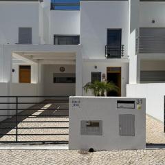 BS House Praia da Lota - Casa à Beira-Mar