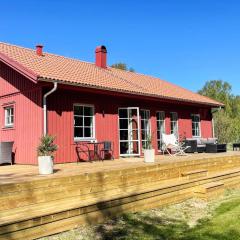 5 person holiday home in KLÖVEDAL-By Traum