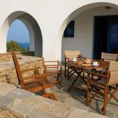 Folegandros Enchanting Cycladic Home Sunset Views