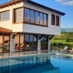 Macedonium Luxury Villa with big pool & Fireplace