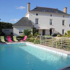 Doué's Mansion