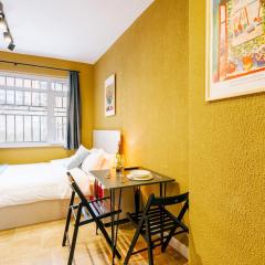 Cozy and Modern 2BR with 2BA in Historic Yedikule