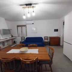 Fpo-Fio42tp Casa su due Piani, 6 Pax A Ottiolu