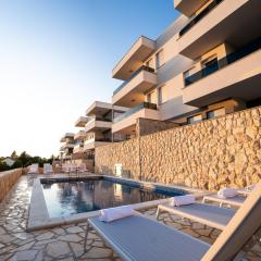 Meridian Pool Residences