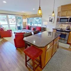 Crestwood 1103 Premier 1 Bedroom