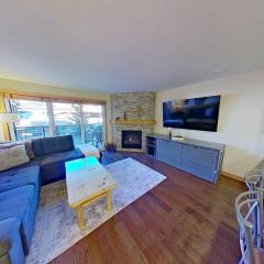 Crestwood 2103 Deluxe 1 Bedroom